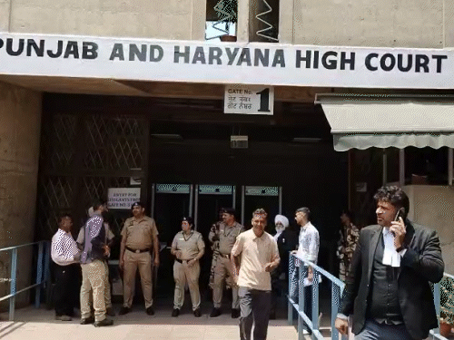 ₹13 लाख रिश्वत केस में फरार ओपी राणा का यू-टर्न:अग्रिम जमानत याचिका वापस ली; गैर-जमानती वारंट पहले से जारी, चंडीगढ़-मोहाली में चलाया ट्रैप ऑपरेशन