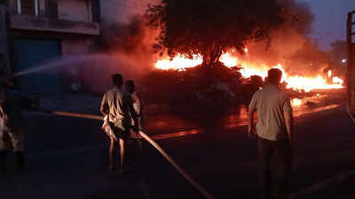 Scrap market gutted in roadside inferno in Ludhiana | Ludhiana News