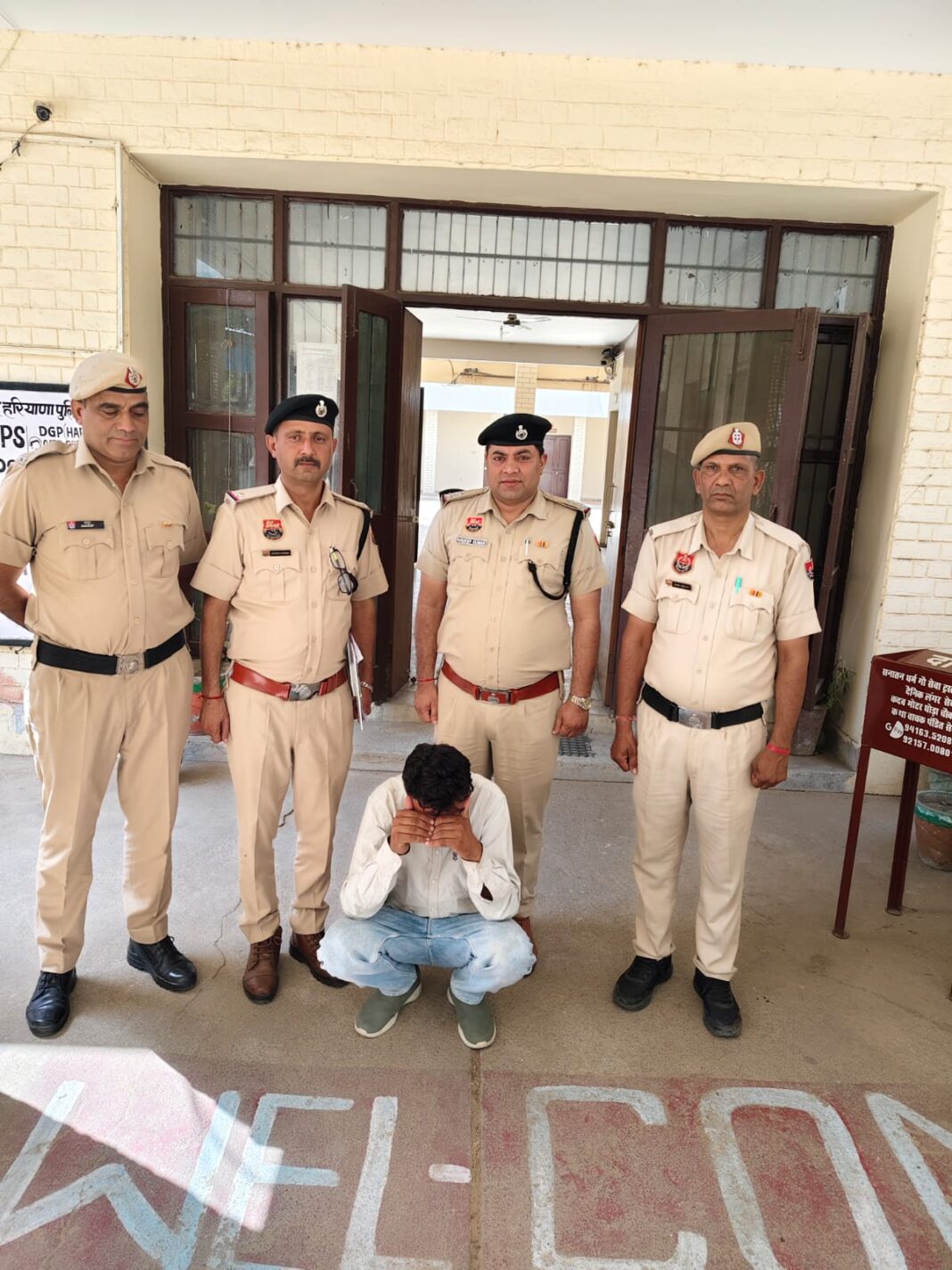 सिरसा में सरपंच प्रतिनिधि-भतीजा ने शिकायतकर्ता को बनाया हनीट्रैप:महिला को दिया प्लॉट-घर का लालच, वीडियो कॉल-चैट के स्क्रीनशॉट से किया ब्लैकमेल