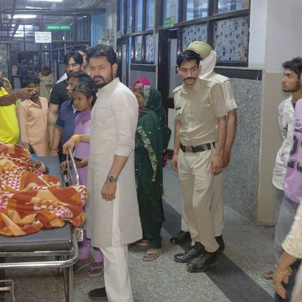 पंचकूला में आधी रात को हिट एंड रन केस:फुटपाथ पर बैठे लोगों पर चढ़ाई बुलेरो, हादसे में 7 घायल, नशे में था ड्राइवर