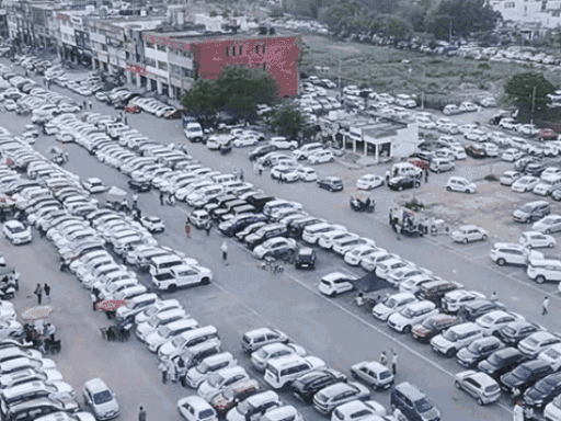 चंडीगढ़ में पेड पार्किंग के बढ़ेंगे रेट:बाजारों में टाइम के हिसाब से पर्ची की तैयारी, स्मार्ट सिस्टम होगा लागू; ई-टिकटिंग की सुविधा