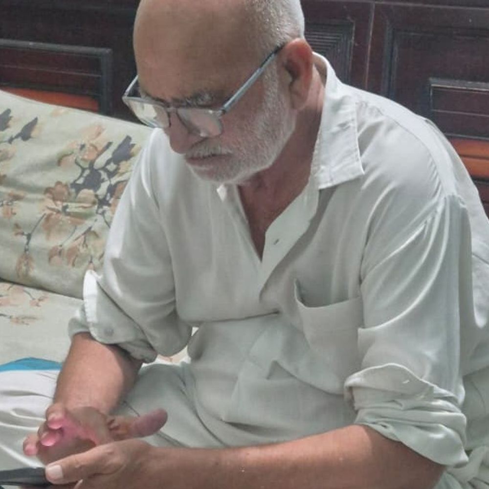 बहादुरगढ़ से फोन करते रहे चरण सिंह, अब आएंगे शव:हरिद्वार जाते समय हुए भीषण सड़क हादसे में पत्नी, पोता, भतीजा और बहू की मौत