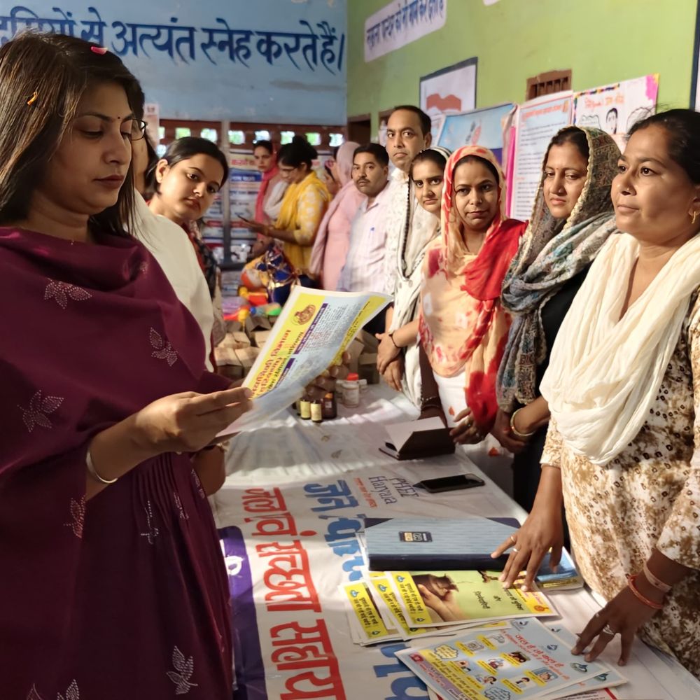 झज्जर के भदाना में जिला प्रशासन का रात्रि ठहराव कार्यक्रम:आपसी भाईचारे के साथ सामाजिक सरोकारों के कार्य करें ग्रामीण ;डीसी