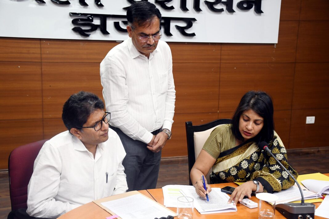 Jhajjar HTET Exam | 8649 Candidates at 14 Centers, Admin Alert