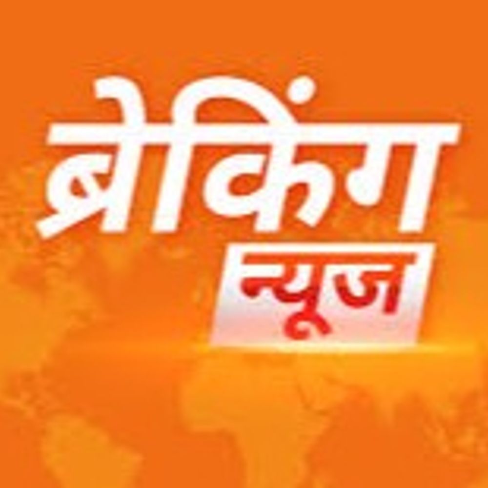 रेवाड़ी में ग्रामीणों ने कोटकासिम रोड किया जाम:बिजली और पानी की समस्या से परेशान; पत्थर डालकर रोका रास्ता