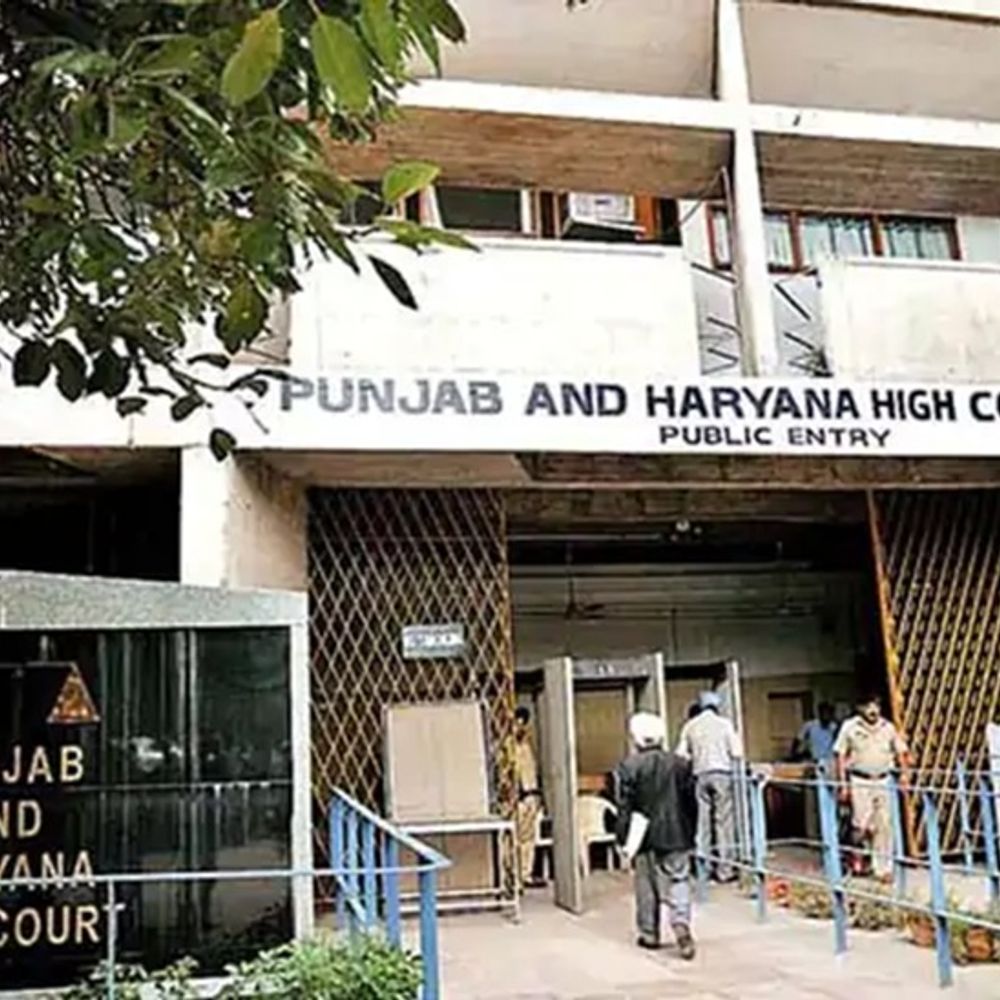 नेहरू कॉलोनी को हाईकोर्ट से बड़ी राहत फिलहाल रुकी तोड़फोड़:118 निवासियों की याचिका पर सुनवाई के बाद आदेश, अगली सुनवाई 7 जुलाई को होगी