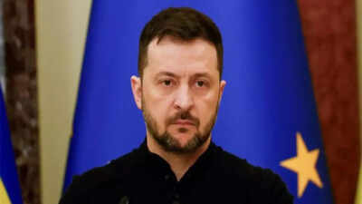 Iran: Geopolitical Turmoil: Zelenskyy’s Peace Offer Rejected as International Conflicts Escalate | World News