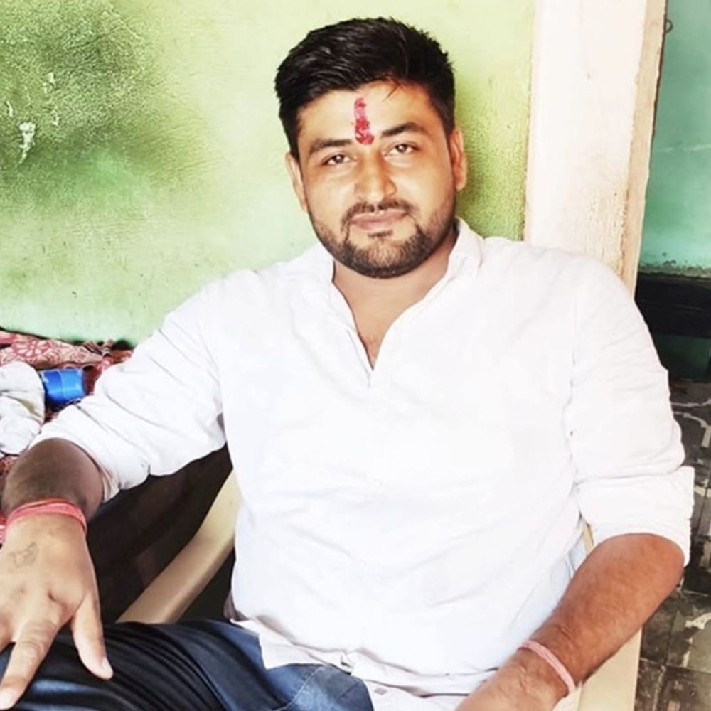 भिवानी-दादरी के जीजा-साला MP में जिंदा जले:डंपर ने स्कॉर्पियो को मारी थी टक्कर; 2-2 बच्चों के पिता थे; फोन पर कहा था-रास्ते में हैं