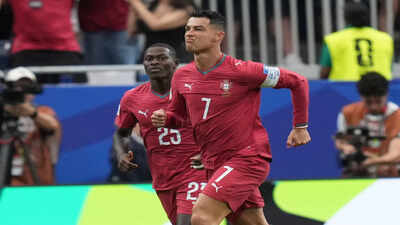 1782249405_uzbekistan-portugal-wcup-soccer.jpg