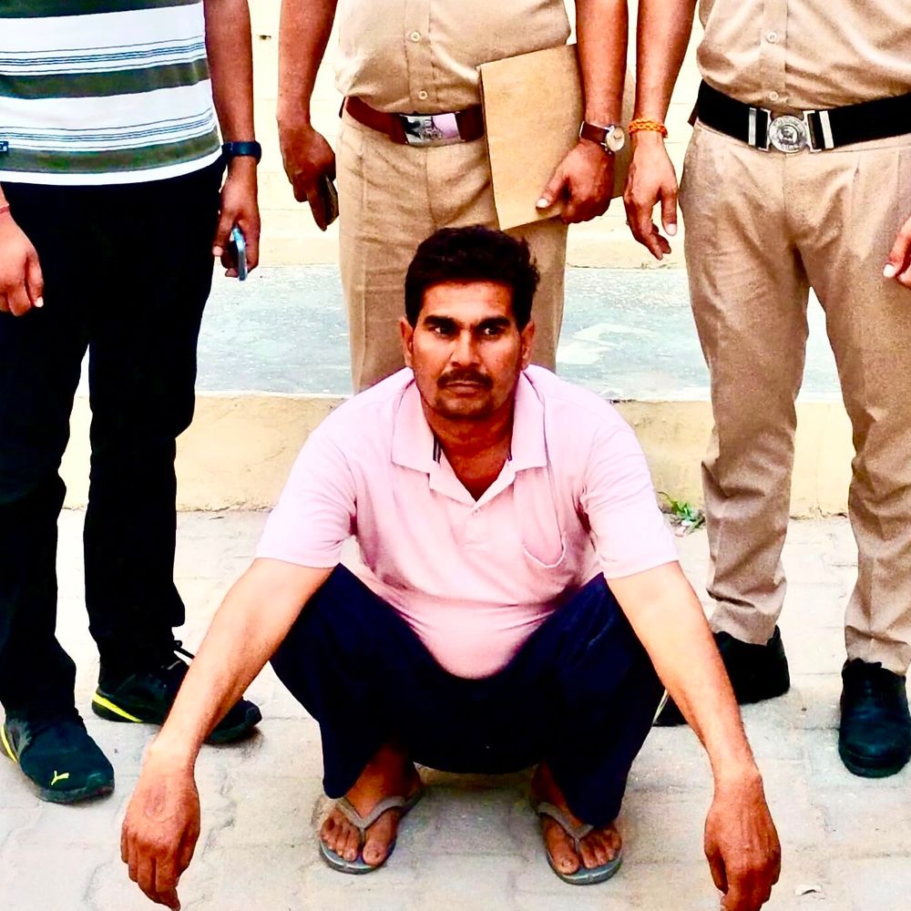 23 साल बाद अरेस्ट हो सका चोरी का आरोपी:नूंह से पकड़ा गया, फरीदाबाद पुलिस को सौंपा, कोर्ट कर चुकी भगौड़ा घोषित