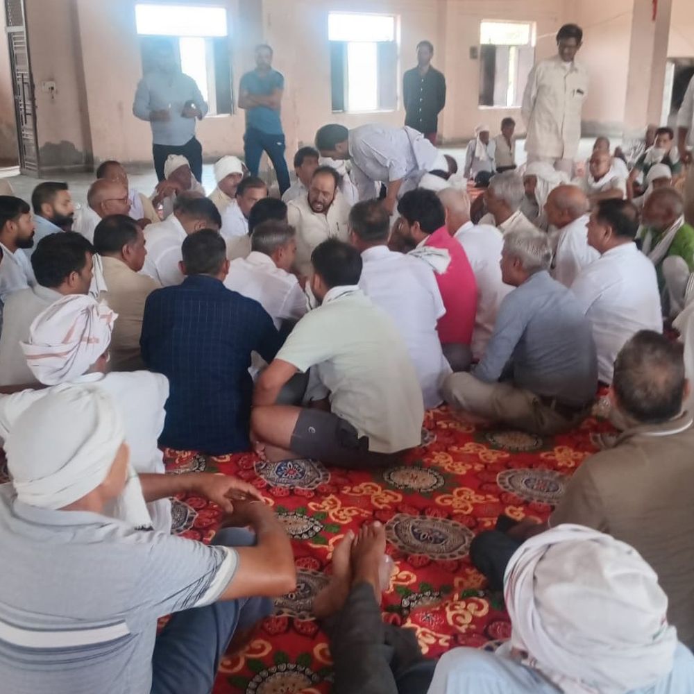 बल्लभगढ़ में डंपिंग यार्ड का विरोध शुरू:ग्रामीणों ने संघर्ष समिति बनाई, देवेंद्र पहलवान प्रधान चुने, बोले- क्षेत्र में बढ़ेगा प्रदूषण