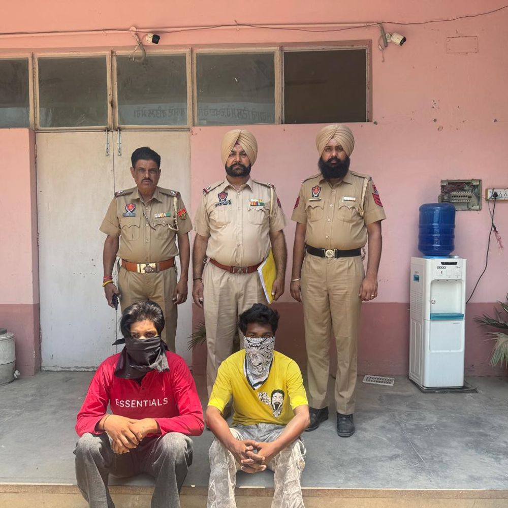 मोगा में तस्करों व चोरों के खिलाफ अभियान:चार आरोपी गिरफ्तार 120 ग्राम हेरोइन और 2 चोरी की मोटरसाइकिलें बरामद