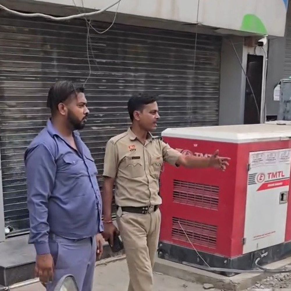 करनाल में ठेके के पास मिला व्यक्ति का शव:ज्यादा शराब से मौत की आशंका, कबाड़ी का काम करता था