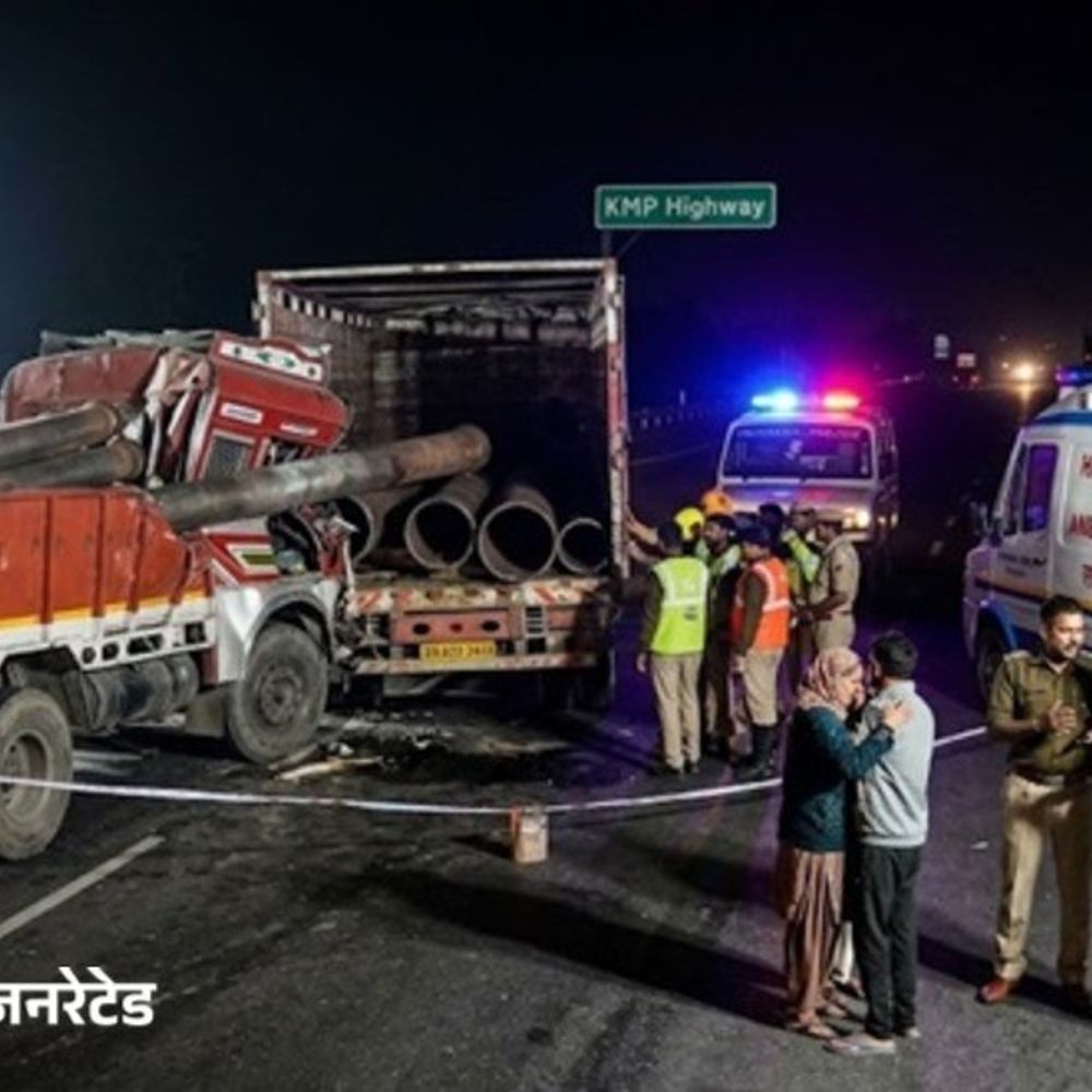 सोनीपत में एक्सीडेंट में नूंह के ड्राइवर की मौत:खड़े ट्रक से टकराया कैंटर, केबिन में फंसा, KMP एक्सप्रेस-वे पर हुआ हादसा