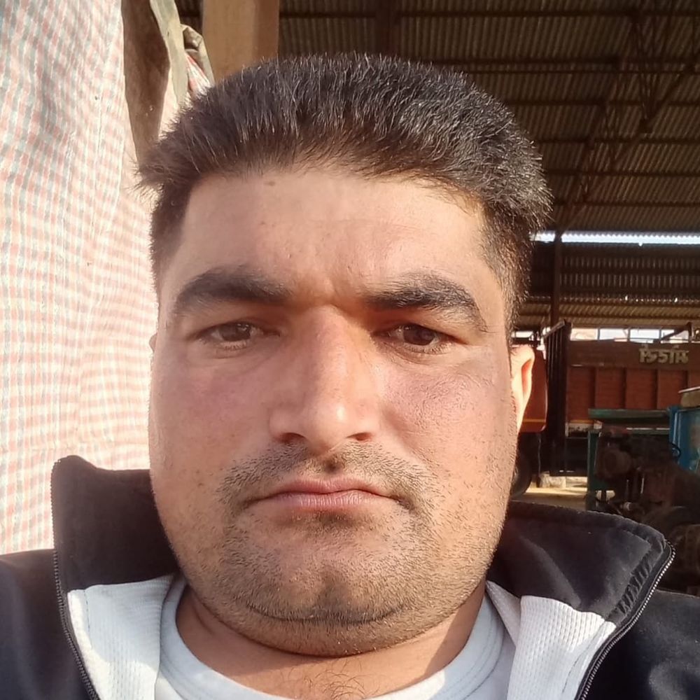 टोहाना में वाहन की टक्कर से मुनीम की मौत:कंपनी से घर लौटते वक्त हादसा; परिवार का इकलौता बेटा