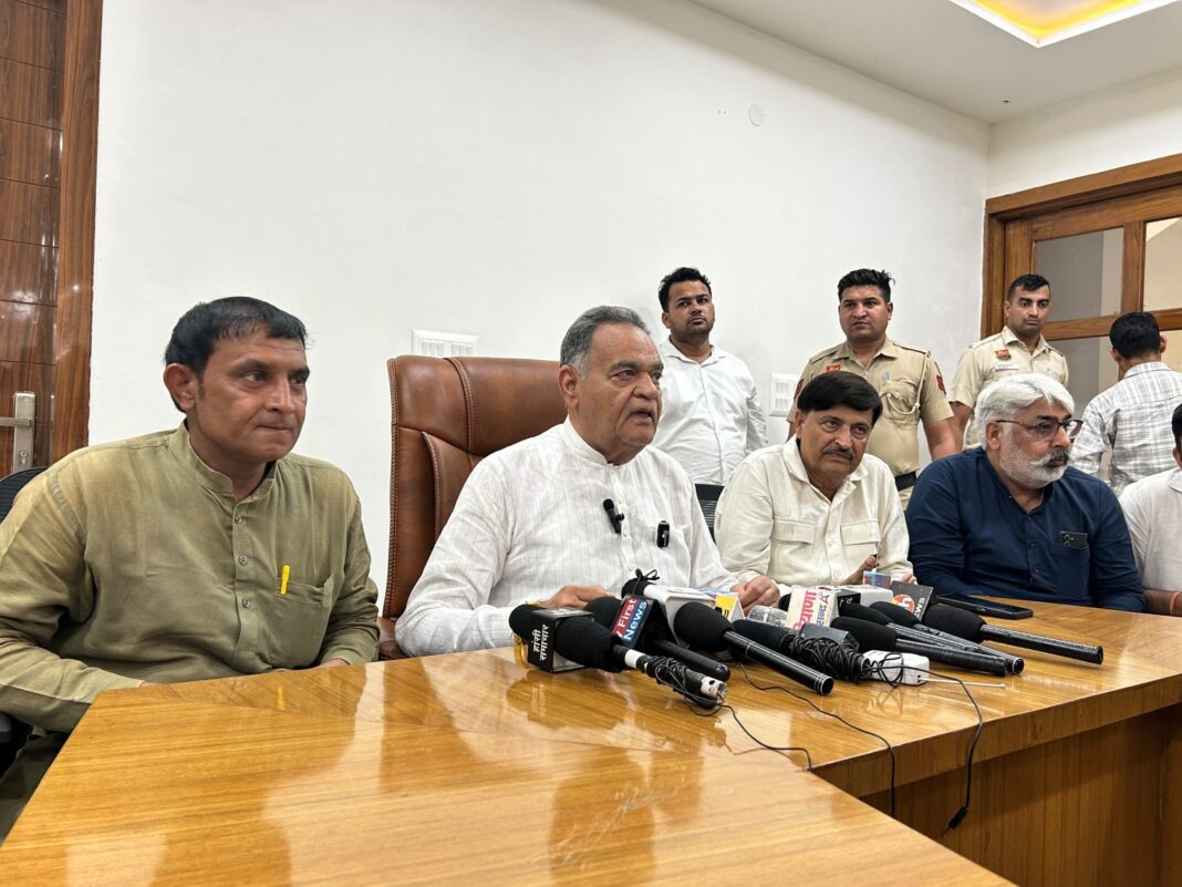 Chaint Water Issue: Vinod Bhayana Promises Separate Line