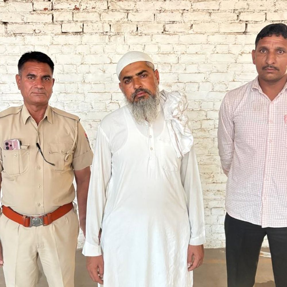 नूंह में फरार घोषित अपराधी गिरफ्तार:28 साल से दे रहा था चकमा; राजस्थान पुलिस को सैंपा