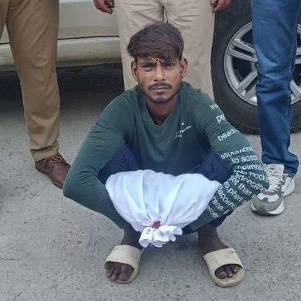 1 किलो 121 ग्राम गांजे समेत तस्कर गिरफ्तार:समालखा में बेचने की फिराक में घूम रहा था; सूचना पर पहुंची पुलिस