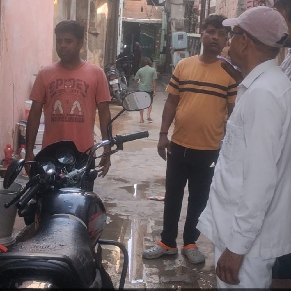 पानी की बर्बादी पर सख्त हुआ पब्लिक हेल्थ विभाग:गुरुग्राम में जारी किए नोटिस; एसडीओ ने की जल संरक्षण में सहयोग की अपील