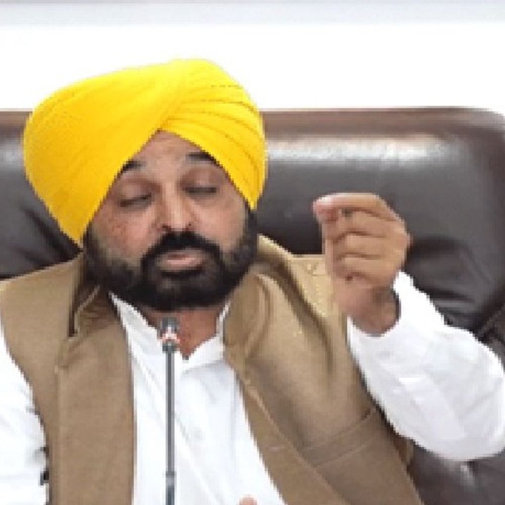 पंजाब में 'विकसित भारत-ग्राम जी' योजना पर घमासान:मान सरकार ने जारी की अधिसूचना; राजा वड़िंग ने पूछा -BJP के साथ क्या डील हुई?