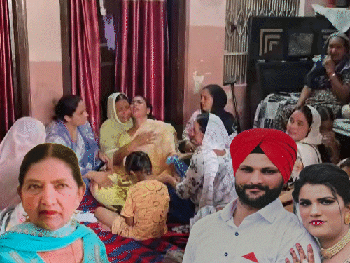जिस बेटे की मन्नत मांगी, उसी के साथ परिवार खत्म:3 दिन पहले छुट्‌टी आया था फौजी, रात तक शॉपिंग की; जालंधर में गाड़ी क्रेटा से टकराई