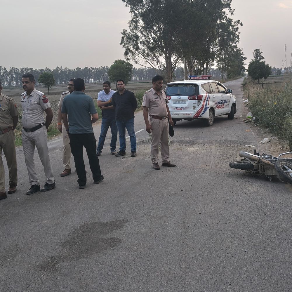 रोहतक में पुलिस ने मुठभेड़ के बाद एक बदमाश पकड़ा:कांग्रेस MLA के कार्यालय पर फायरिंग करने का मामला, गैंगस्टर छोटा का गुर्गा