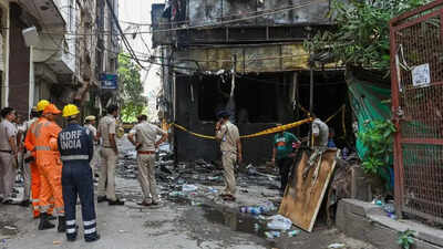 Fire toll rises to 22 as Nigerian dies, B&B chef taken to premises | Delhi News