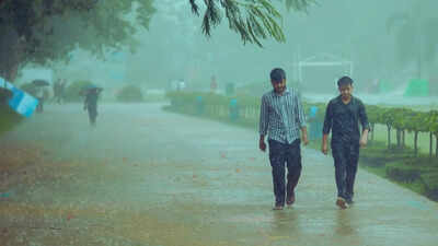 IMD says monsoon may advance across north India in 5–6 days; heatwave alert for UP, rain warning for Punjab, Haryana, Rajasthan | Delhi News