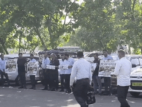 चंडीगढ़ में आज भी कैब ड्राइवर की हड़ताल:ऑटो चालक भी होंगे प्रदर्शन में शामिल; 16 जून को बड़े प्रदर्शन की तैयारी