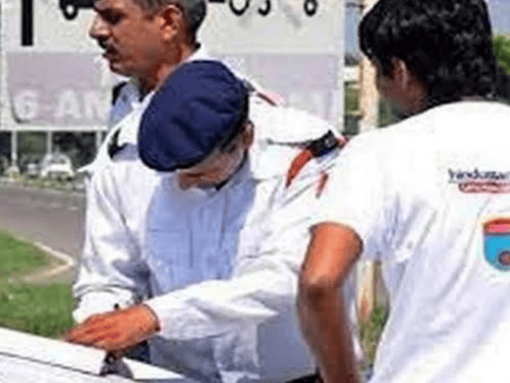 चंडीगढ़ में जज की ID से 700 चालान क्लियर:इंटरनल जांच में दोषी करार, किया अहलमद बर्खास्त, परिवार सहित अंडरग्राउंड