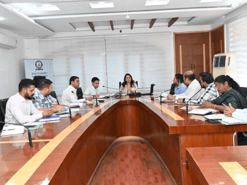 लुधियाना की सफाई में लापरवाही पर नपेंगे जोनल कमिश्नर:कमिश्नर के आदेश, रूट प्लान बनाकर ब्रांच हेड्स के साथ निकलें अफसर, लापरवाही पर सस्पेंशन