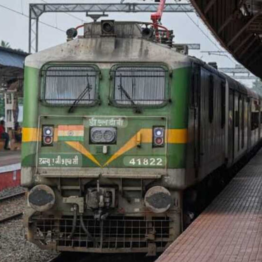 जम्मू तवी से मुंबई के लिए कल चलेगी समर स्पेशल:गर्मी की छुट्टियों में भारी भीड़ पर रेलवे का फैसला; लुधियाना सहित कई स्टेशनों पर स्टॉपेज