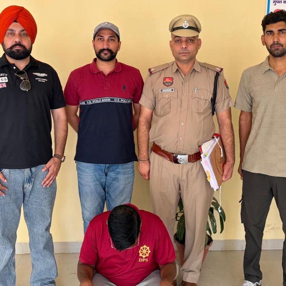 पंचकूला में 80 लाख ठगने वाला अरेस्ट:तेलंगाना से पकड़कर लाई पुलिस, फर्जी CBI अफसर बनकर बुजुर्ग को किया था डिजिटल अरेस्ट