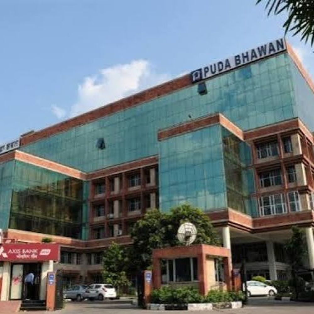 गमाडा का बकाया न चुकाने वाले बिल्डरों पर एक्शन:20 की नई अप्रूवल पर रोक, डिफाल्टरों में ईडी के एक्शन वाली कंपनी भी शामिल