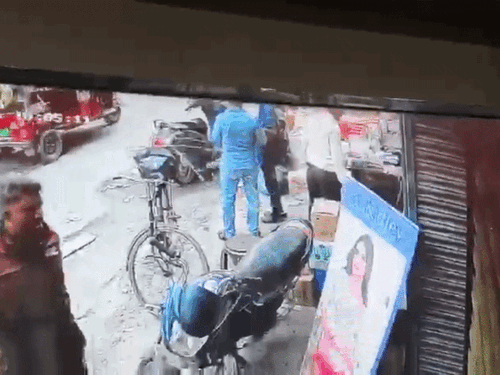 लुधियाना सर्राफा बाजार लूट:नमाज और बिस्मिल्लाह का बहाना कर कारीगर से 6 लाख का सोना ले उड़े ठग; CCTV में गली में रेकी करते दिखे बदमाश