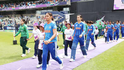 ‘If things want to move … ‘: Pakistan women’s coach breaks silence on IND-PAK handshake snub | Cricket News