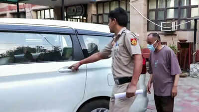 Malviya Nagar hotel fire: Arrested cook taken to scene for reconstruction and questioning | Delhi News
