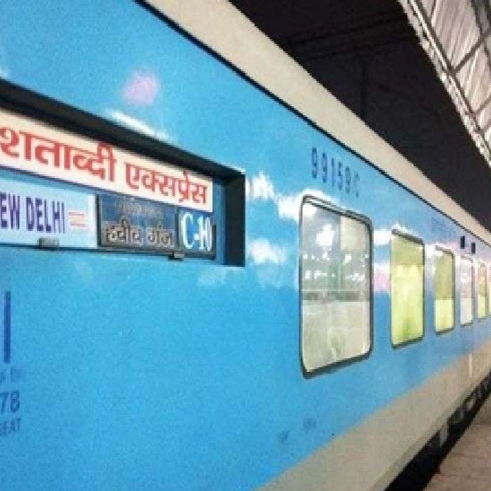 चंडीगढ़-नई दिल्ली शताब्दी एक्सप्रेस को मथुरा-वृंदावन तक चलाएं:मेयर ने रेल राज्य मंत्री को लिखा पत्र, श्रद्धालुओं को मिलेगी सीधी कनेक्टिविटी