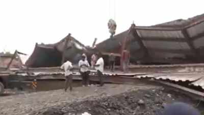 Kolkata warehouse collapse: NDRF, Army join rescue operation as several feared trapped | Kolkata News