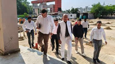 Haryana School Education Board chief conducts surprise inspection of branches and facilities