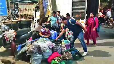 Sealing drive leaves young execs ‘homeless’ in Gurgaon | Gurgaon News