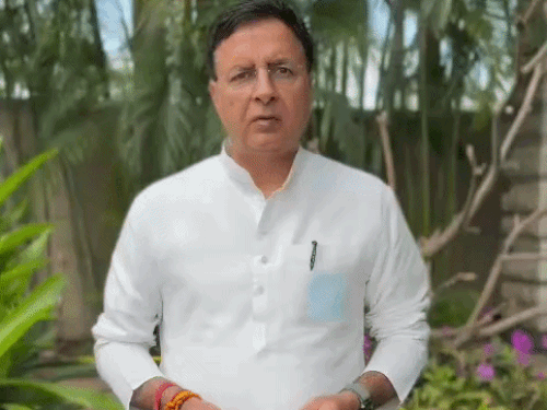 कैथल में सुरजेवाला का सरकार पर निशाना:कहा-उज्ज्वला सिलिंडर छीनकर सरकार कर रही अत्याचार, वीडियो जारी
