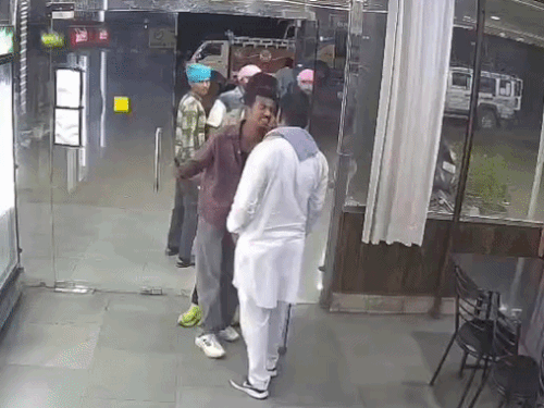 एनकाउंटर के बाद फरार बदमाश के ठिकानों पर छापेमारी:तलाश में लगाई कैथल की स्पेशल डिटेक्टिव यूनिट, 3 पकडे़ जा चुके, की थी लूटपाट