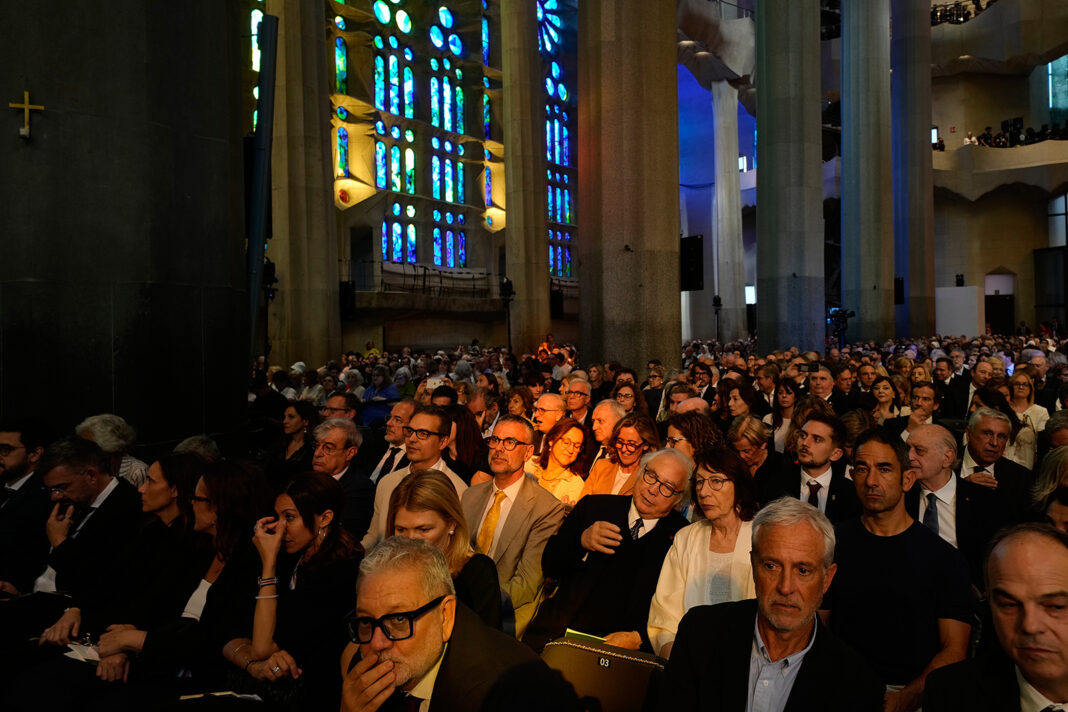 Pope Leo says Christians ‘cannot promote war,’ blesses Sagrada Família’s Jesus tower