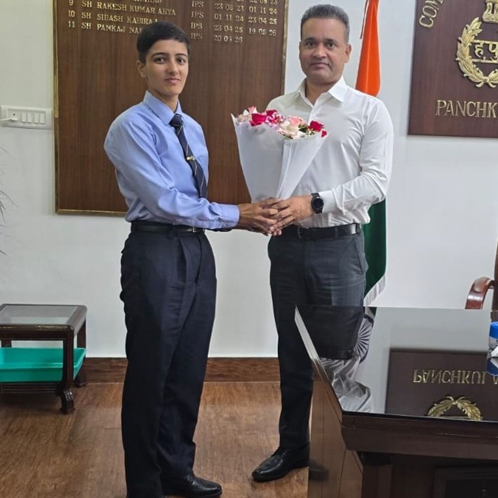 NDA-पहली गर्ल्स टॉपर लेफ्टिनेंट शनन ढाका पहुंची पंचकूला:पुलिस में SPO हैं पिता, कमिश्नर-DCP ने किया सम्मानित, सेना से जुड़ी हैं तीनों पीढ़ियां