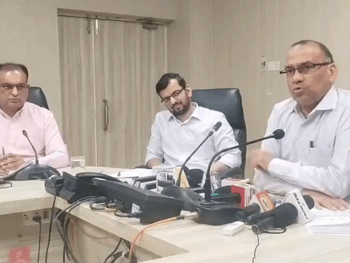 वोटर लिस्ट में नाम कंफर्म करवाने एक ही नोटिस मिलेगा:फतेहाबाद में DC ने दी जानकारी; 15 जून से घर-घर आएंगे बीएलओ