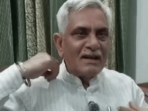 कॉकरोच मर चुका, जेएनयू के लोग, सब हो चुका खत्म:रोहतक में पूर्वमंत्री का कांग्रेस पर तंज, बोले: चोर मचाए शोर, झूठी वाहवाही लूट रहे