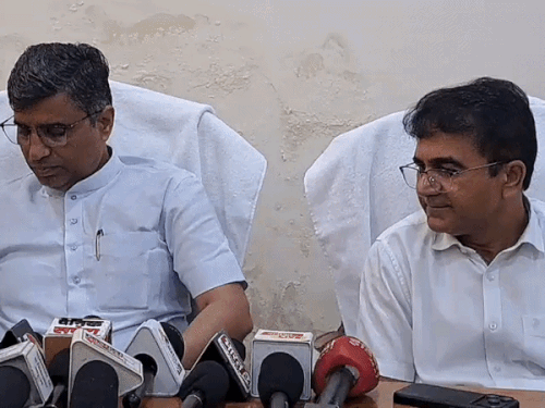 पानीपत में महिपाल ढांडा का विपक्ष पर निशाना:बोले- CM की लोकप्रियता बढ़ती देख विपक्षियों के पेट में दर्द हो रहा