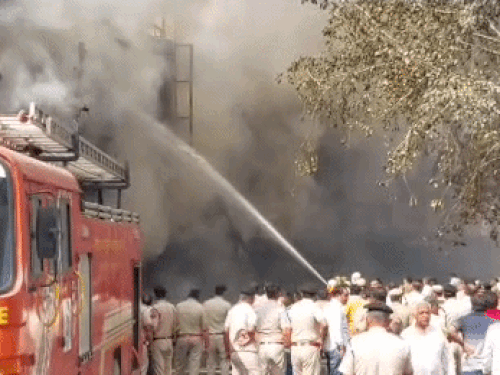 रोहतक में सीएम नायब सिंह सैनी आज:डी पार्क अग्निकांड के प्रभावित दुकानदारों से करेंगे मुलाकात