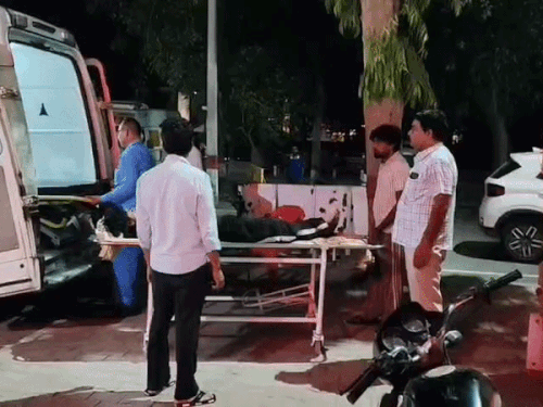 फतेहाबाद में दो युवकों पर हमला:एक पर चाकू से किए वार; 70 हजार की नकदी भी छीनी